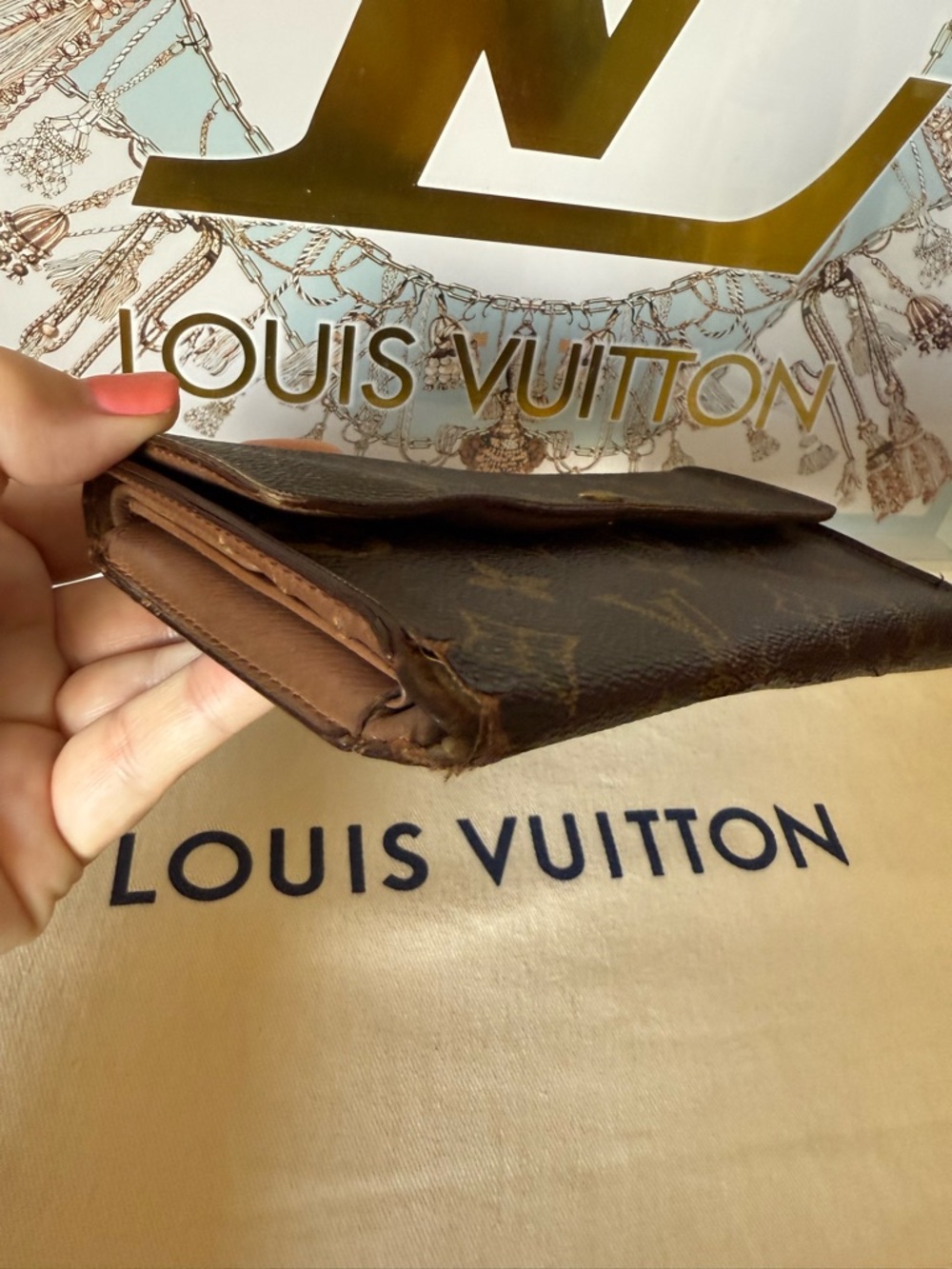 Louis Vuitton Vintage Monogram Long Wallet on Chain - Picture 11 of 14